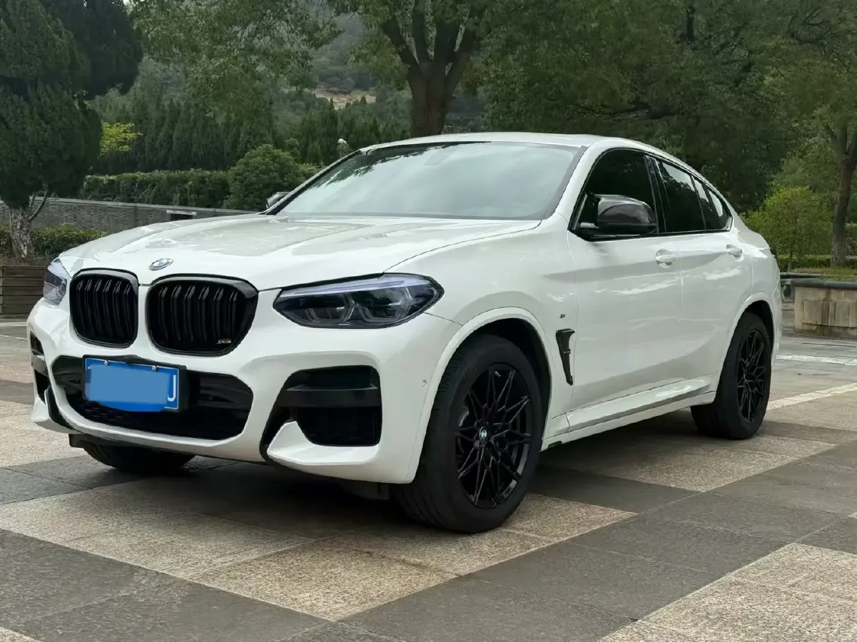 2021 BMW X4 2.0T 252HP L4 8AT,autocango,china used car exporter,china ev exporter,chinese used car exporter,chinese used ev exporter