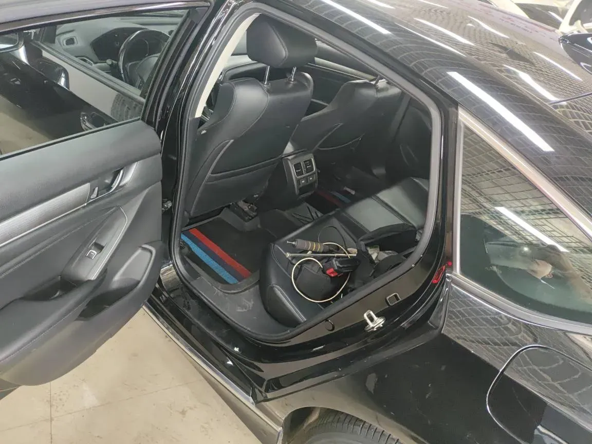 2022 Honda Accord 1.5T 194HP L4 CVT,autocango,china used car exporter,china ev exporter,chinese used car exporter,chinese used ev exporter