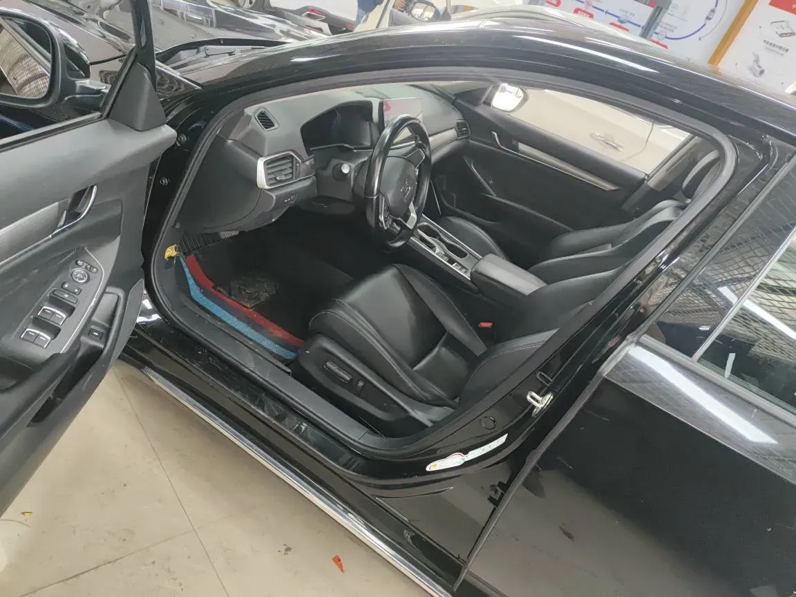 2022 Honda Accord 1.5T 194HP L4 CVT,autocango,china used car exporter,china ev exporter,chinese used car exporter,chinese used ev exporter