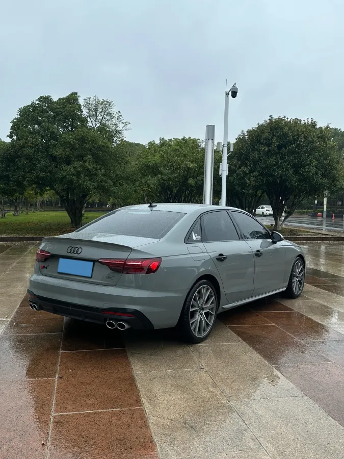 2022 Audi S4 3.0T 354HP V6 8AT,autocango,china used car exporter,china ev exporter,chinese used car exporter,chinese used ev exporter