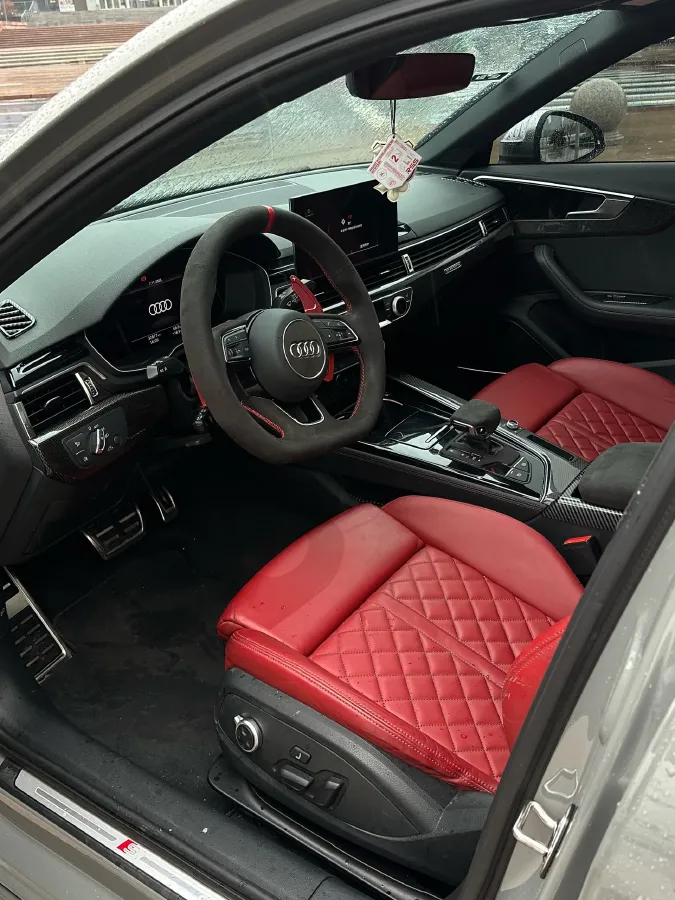 2022 Audi S4 3.0T 354HP V6 8AT,autocango,china used car exporter,china ev exporter,chinese used car exporter,chinese used ev exporter