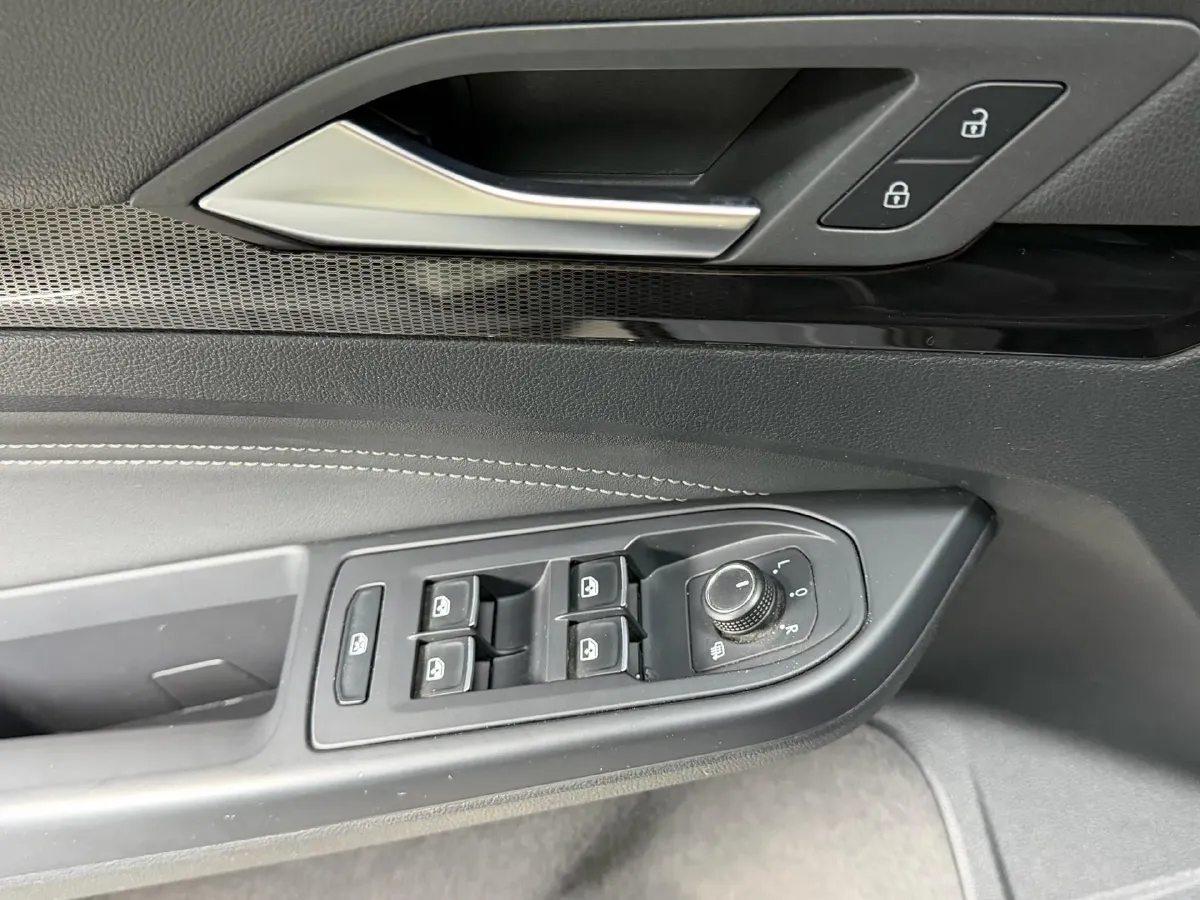 2021 Volkswagen Golf 1.4T 150HP L4 7DCT,autocango,china used car exporter,china ev exporter,chinese used car exporter,chinese used ev exporter