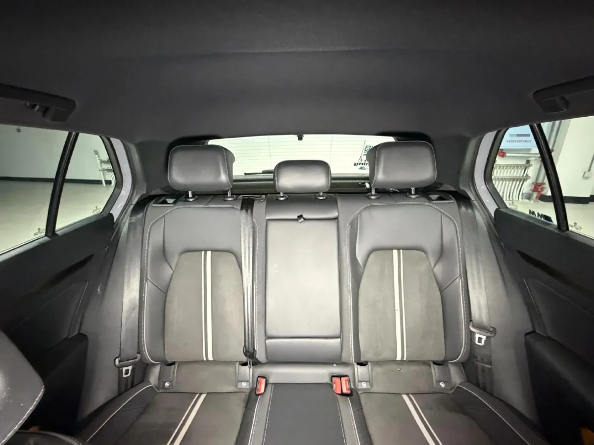 2021 Volkswagen Golf 1.4T 150HP L4 7DCT,autocango,china used car exporter,china ev exporter,chinese used car exporter,chinese used ev exporter