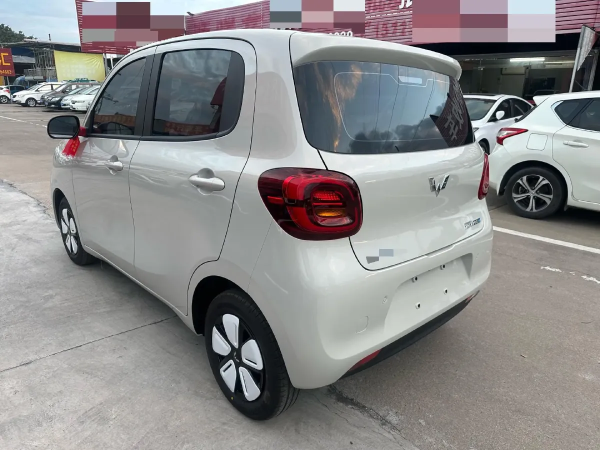 2025 WuLing HongGuang MINI EV BEV 16.2KWH,autocango,china used car exporter,china ev exporter,chinese used car exporter,chinese used ev exporter