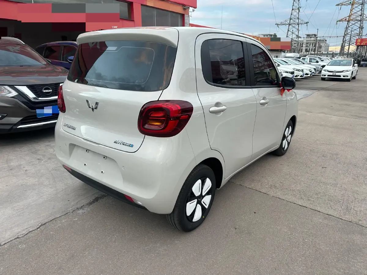 2025 WuLing HongGuang MINI EV BEV 16.2KWH,autocango,china used car exporter,china ev exporter,chinese used car exporter,chinese used ev exporter