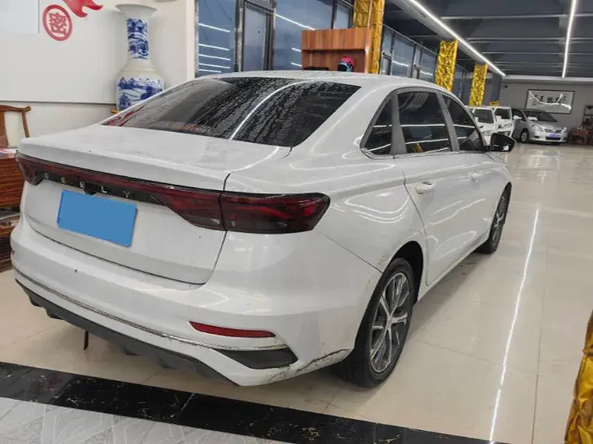 2023 GEELY EMGRAND thumbnail 4