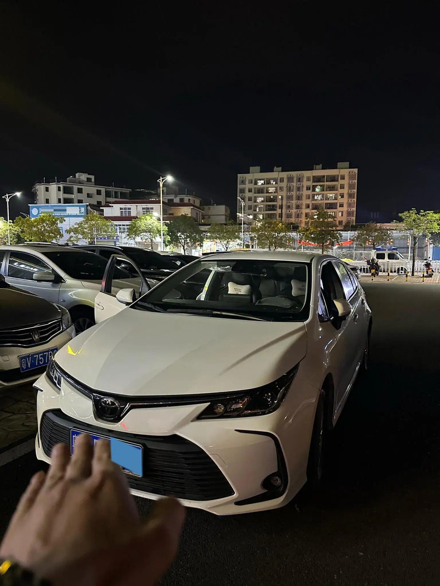 2021 TOYOTA COROLLA view 1