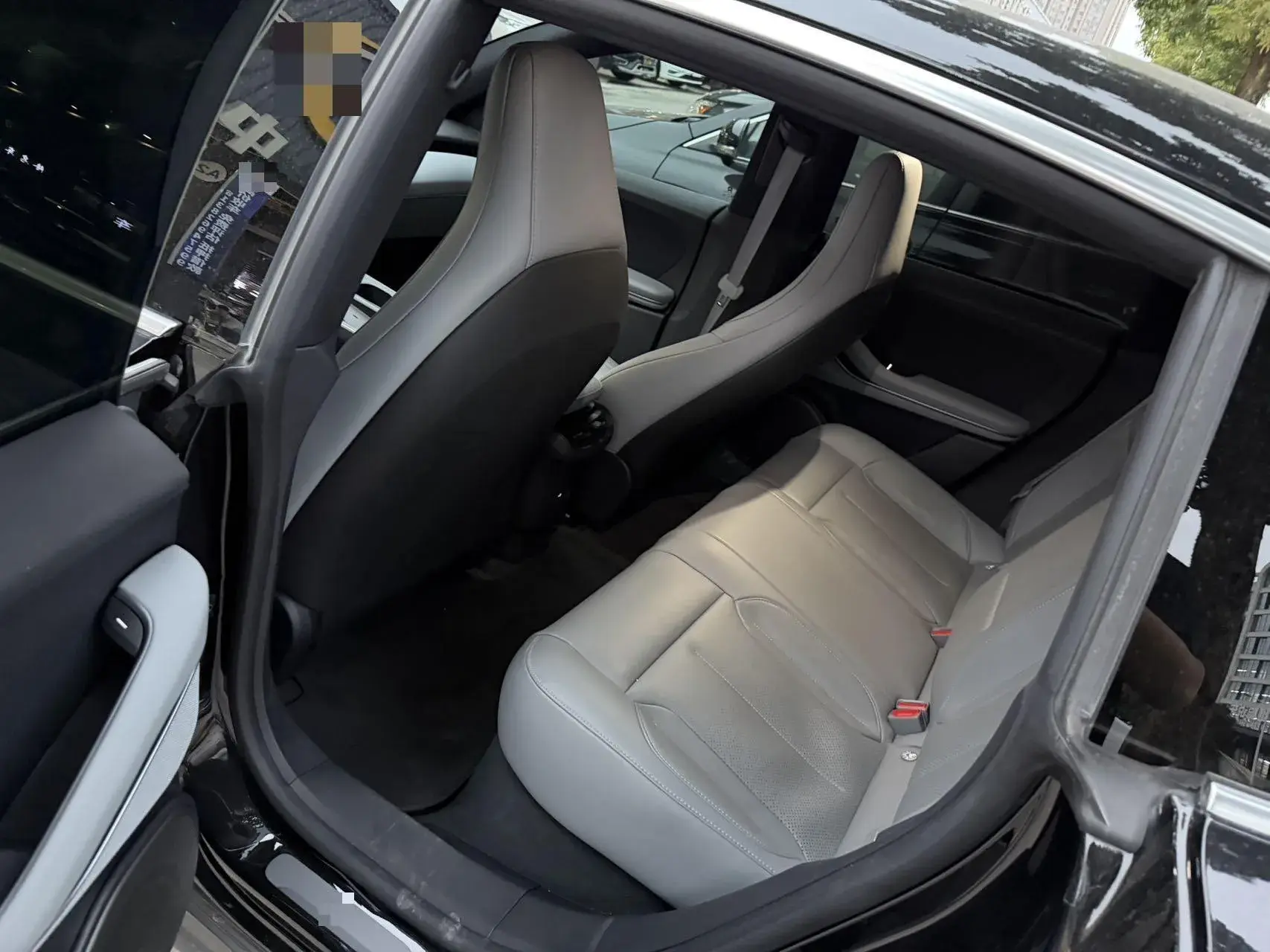 2024 NIO ET5 thumbnail 3