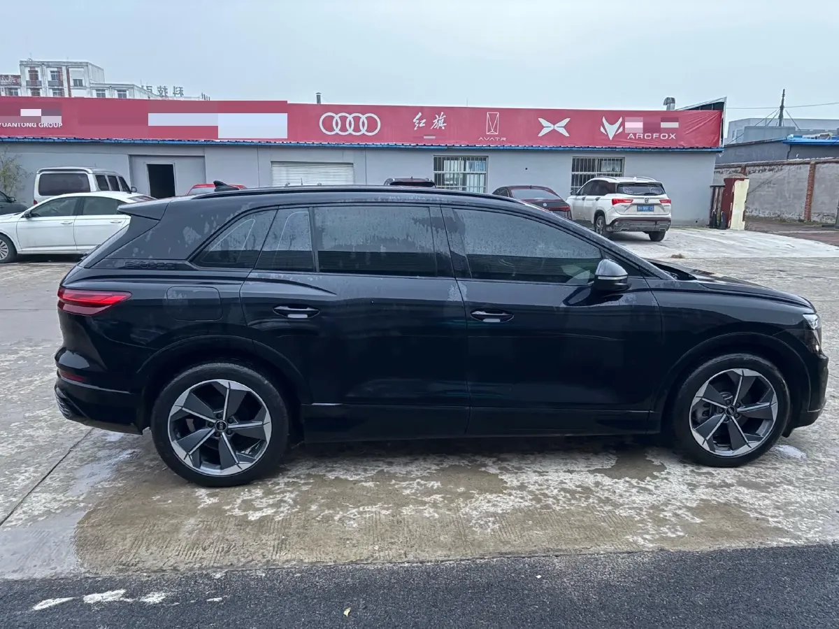 2023 Audi Q5 e-tron BEV 83.4KWH,autocango,china used car exporter,china ev exporter,chinese used car exporter,chinese used ev exporter