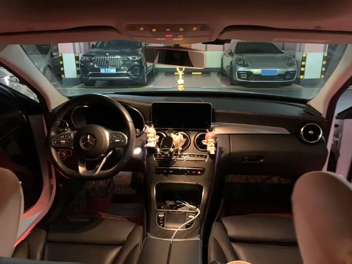 2020 Mercedes-Benz C Class 1.5T 184HP L4 9AT,autocango,china used car exporter,china ev exporter,chinese used car exporter,chinese used ev exporter