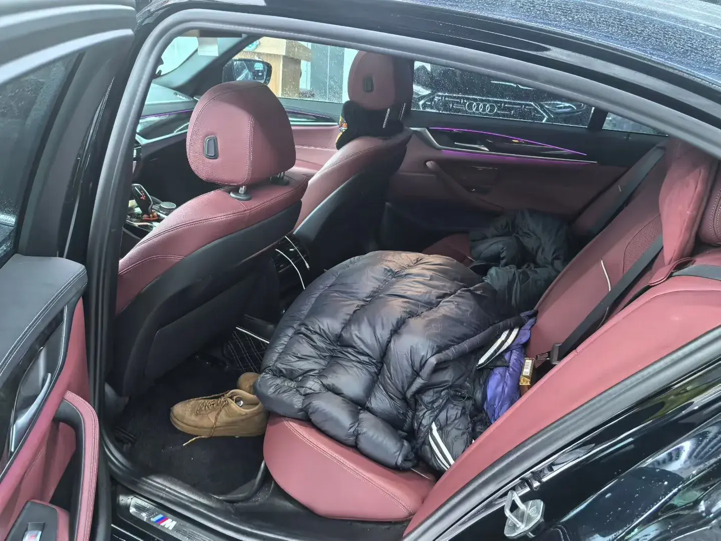 2022 BMW 5 thumbnail 4