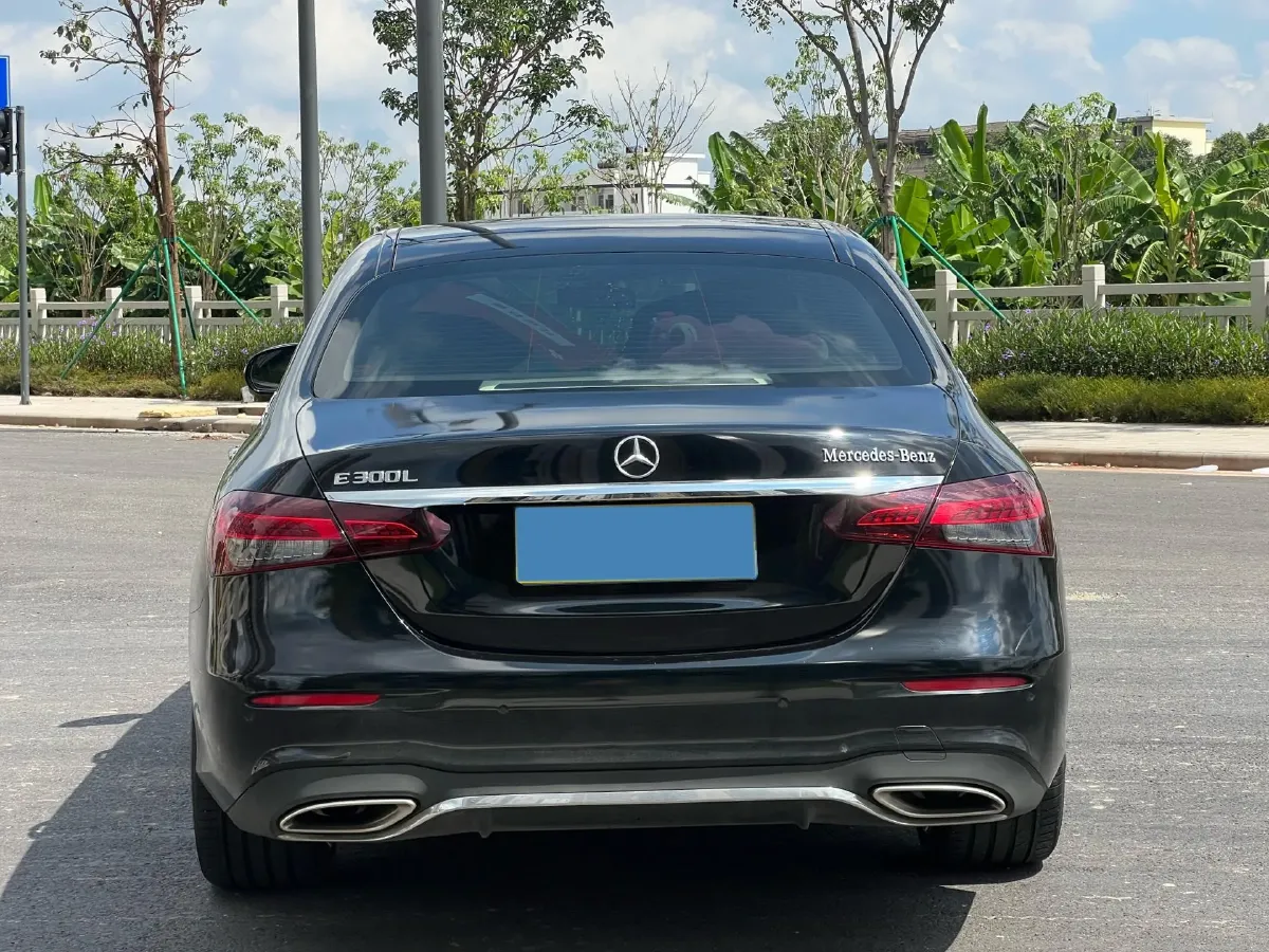 2022 Mercedes-Benz E Class 2.0T 258HP L4 9AT,autocango,china used car exporter,china ev exporter,chinese used car exporter,chinese used ev exporter