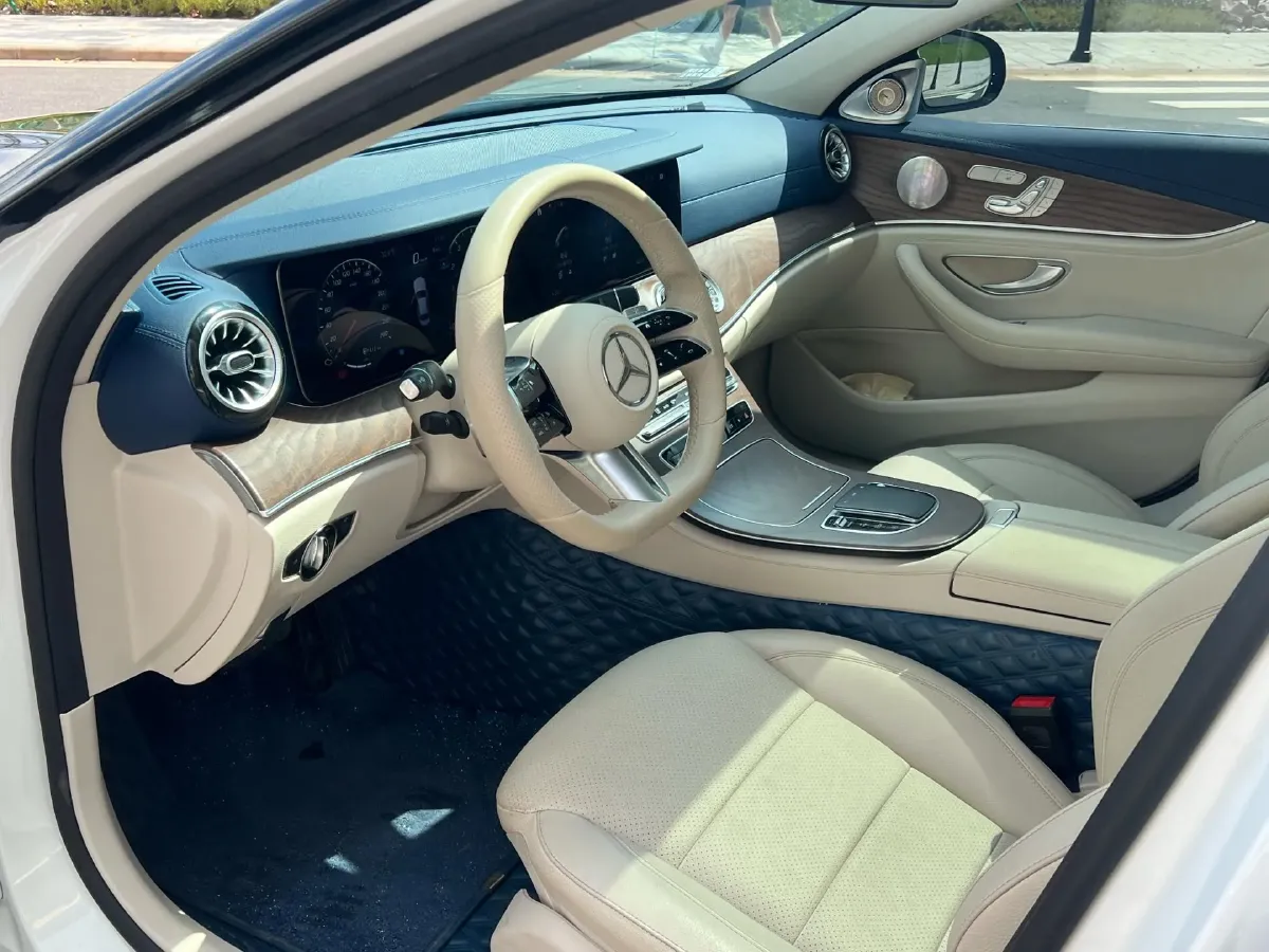 2022 Mercedes-Benz E Class 2.0T 258HP L4 9AT,autocango,china used car exporter,china ev exporter,chinese used car exporter,chinese used ev exporter
