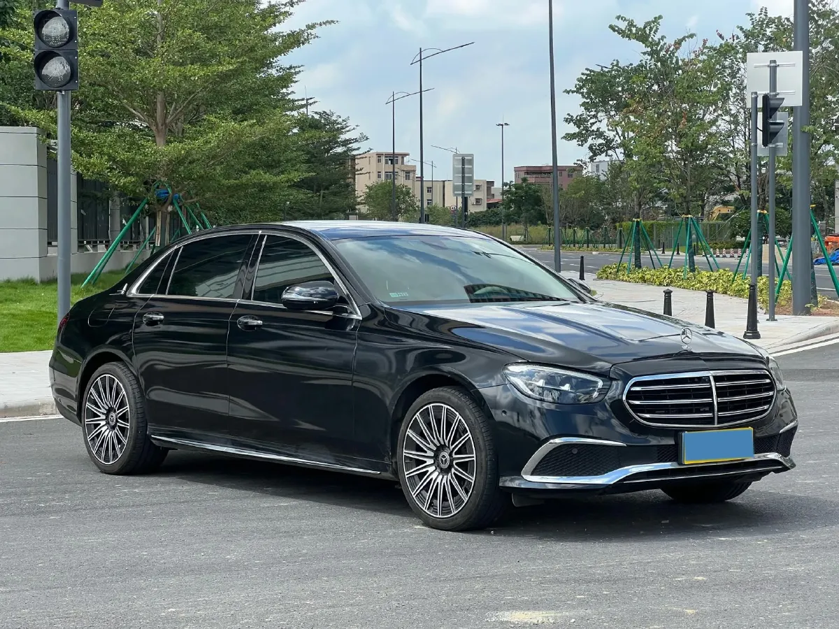 2022 Mercedes-Benz E Class 2.0T 258HP L4 9AT,autocango,china used car exporter,china ev exporter,chinese used car exporter,chinese used ev exporter