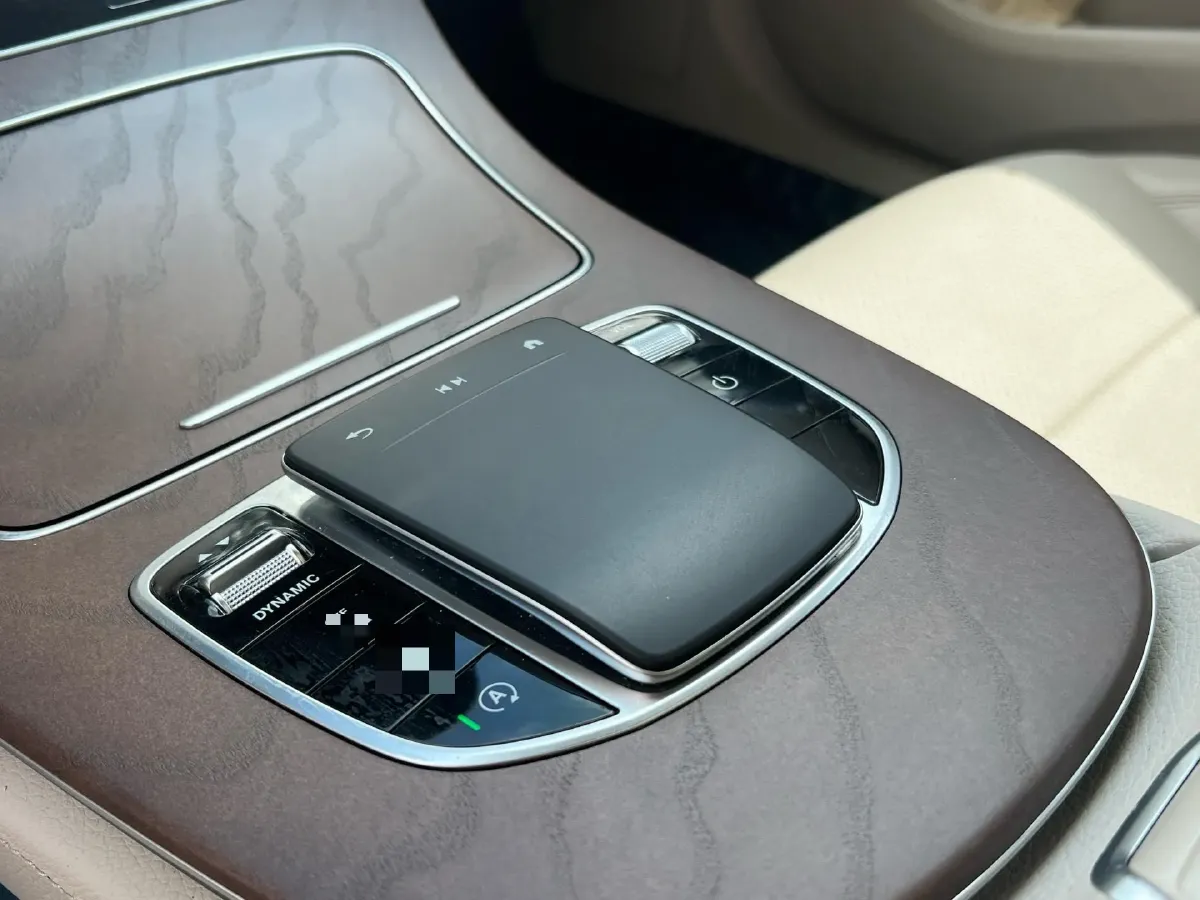 2022 Mercedes-Benz E Class 2.0T 258HP L4 9AT,autocango,china used car exporter,china ev exporter,chinese used car exporter,chinese used ev exporter