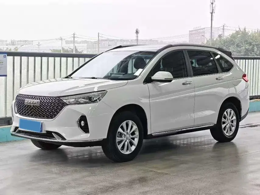 2021 HAVAL M6 view 1