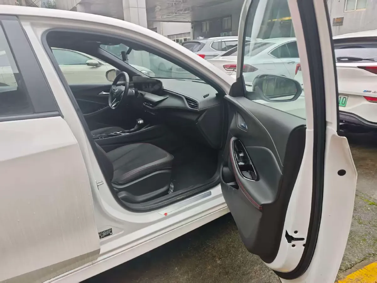 2023 Buick Verano 1.5T 184HP L4 CVT,autocango,china used car exporter,china ev exporter,chinese used car exporter,chinese used ev exporter