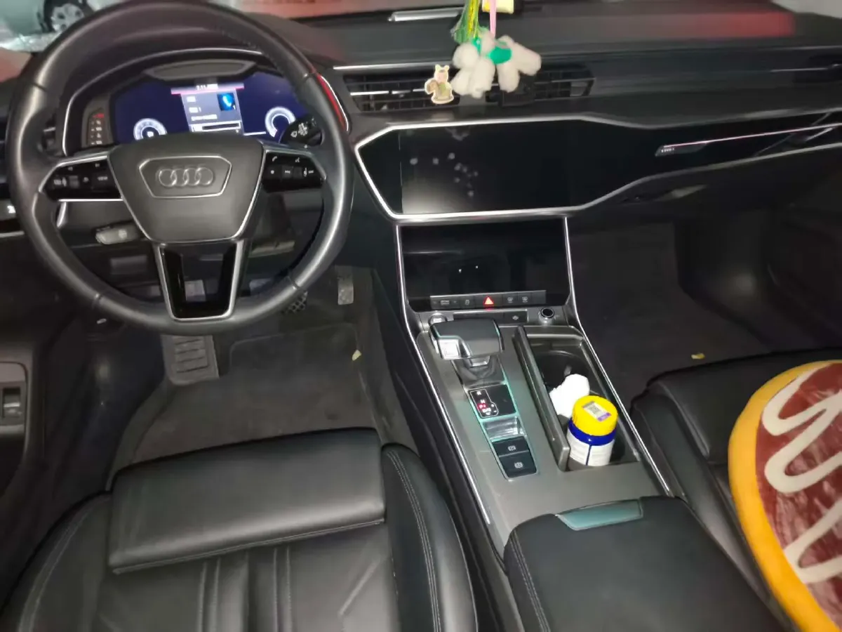 2020 Audi A7 2.0T 245HP L4 7DCT,autocango,china used car exporter,china ev exporter,chinese used car exporter,chinese used ev exporter