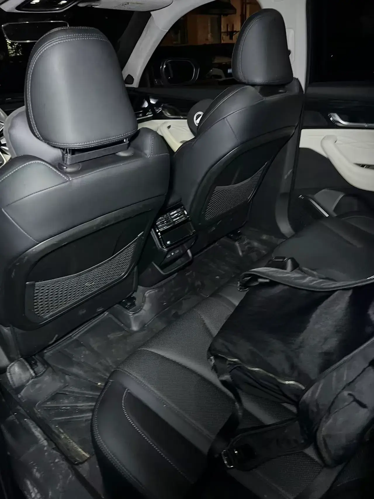 2023 GEELY MONJARO thumbnail 4