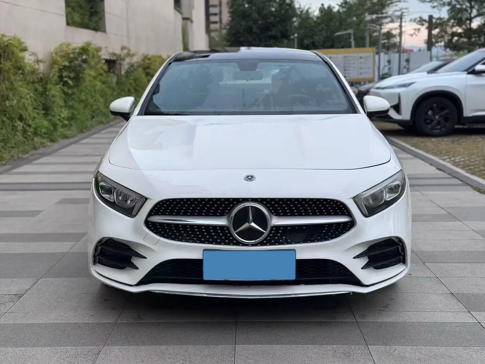2022 MERCEDES-BENZ A thumbnail 2