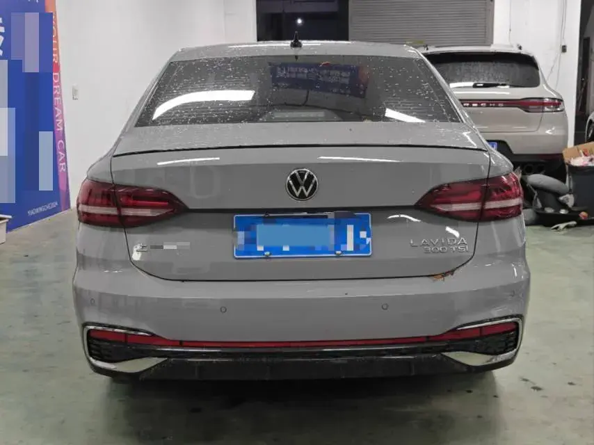 2024 VOLKSWAGEN LAVIDA thumbnail 3