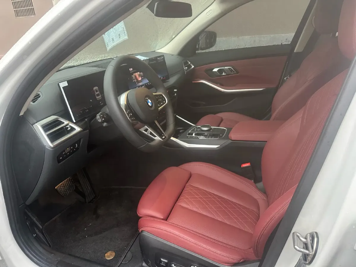 2025 BMW 3 Series 2.0T 184HP L4 8AT,autocango,china used car exporter,china ev exporter,chinese used car exporter,chinese used ev exporter