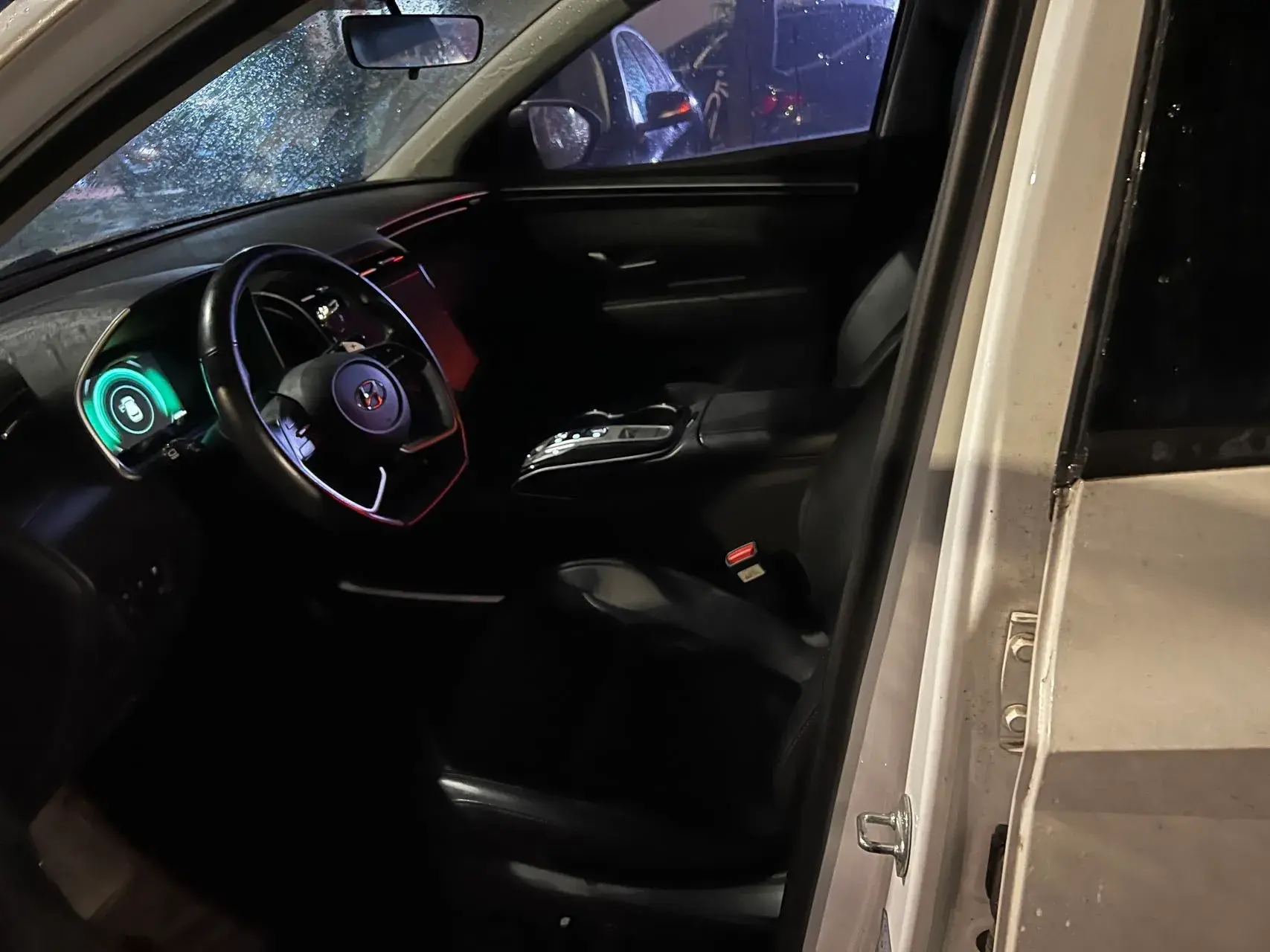 2021 HYUNDAI TUCSON thumbnail 3