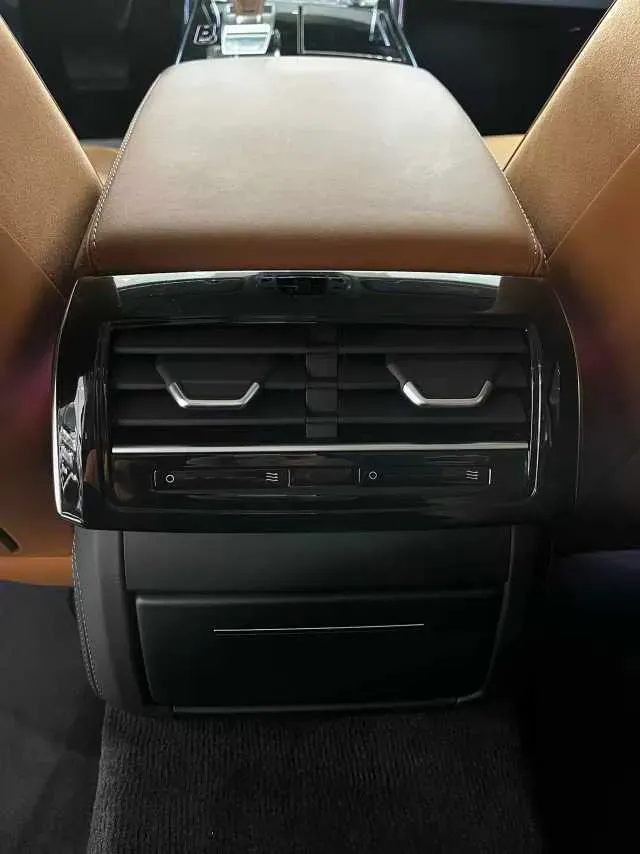 2024 Audi A8 3.0T 286HP V6 8AT,autocango,china used car exporter,china ev exporter,chinese used car exporter,chinese used ev exporter