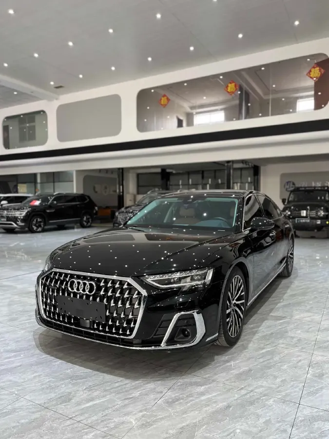 2024 Audi A8 3.0T 286HP V6 8AT,autocango,china used car exporter,china ev exporter,chinese used car exporter,chinese used ev exporter