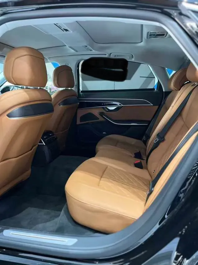 2024 Audi A8 3.0T 286HP V6 8AT,autocango,china used car exporter,china ev exporter,chinese used car exporter,chinese used ev exporter