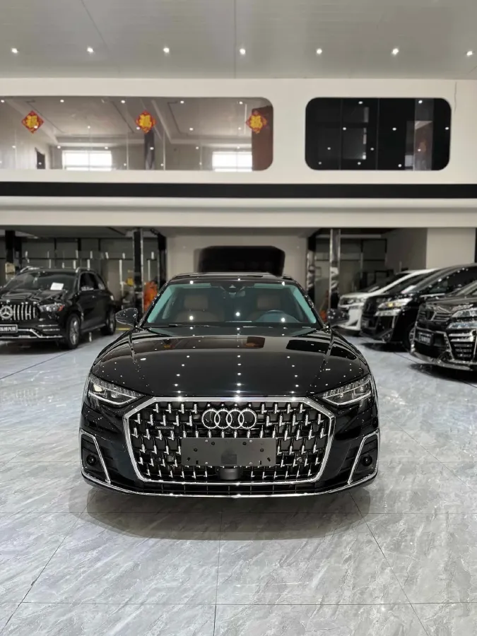 2024 Audi A8 3.0T 286HP V6 8AT,autocango,china used car exporter,china ev exporter,chinese used car exporter,chinese used ev exporter