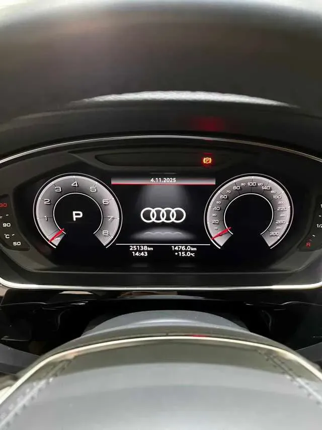 2024 Audi A8 3.0T 286HP V6 8AT,autocango,china used car exporter,china ev exporter,chinese used car exporter,chinese used ev exporter