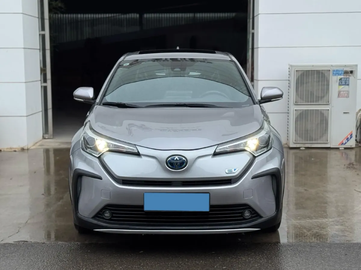 2020 Toyota Izoa E BEV 54.3KWH,autocango,china used car exporter,china ev exporter,chinese used car exporter,chinese used ev exporter