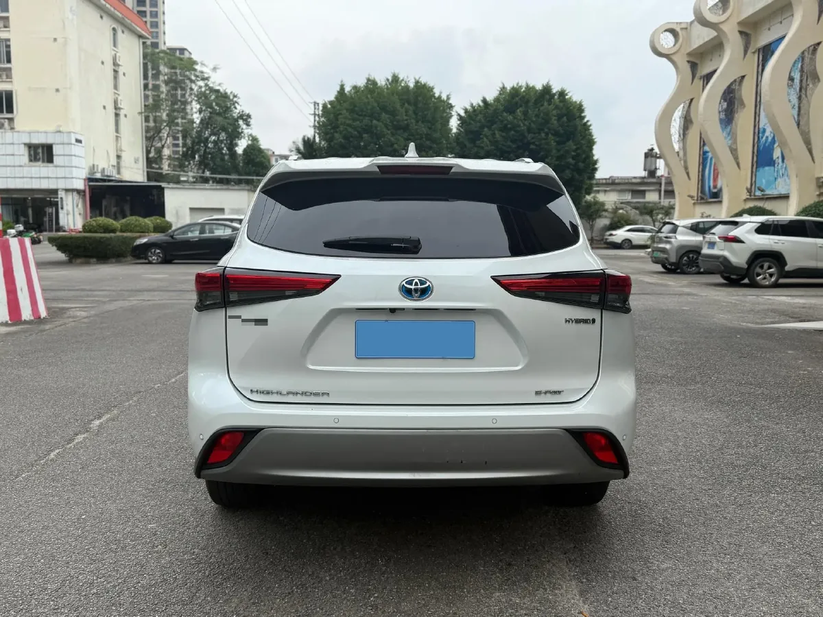 2022 Toyota Highlander 2.5L 192HP L4 E-CVT Hybrid,autocango,china used car exporter,china ev exporter,chinese used car exporter,chinese used ev exporter