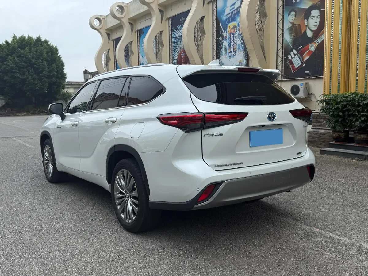 2022 Toyota Highlander 2.5L 192HP L4 E-CVT Hybrid,autocango,china used car exporter,china ev exporter,chinese used car exporter,chinese used ev exporter