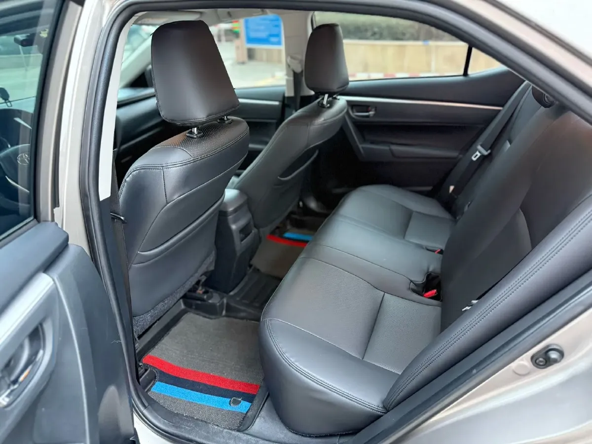 2017 Toyota Corolla 1.2T 116HP L4 CVT,autocango,china used car exporter,china ev exporter,chinese used car exporter,chinese used ev exporter