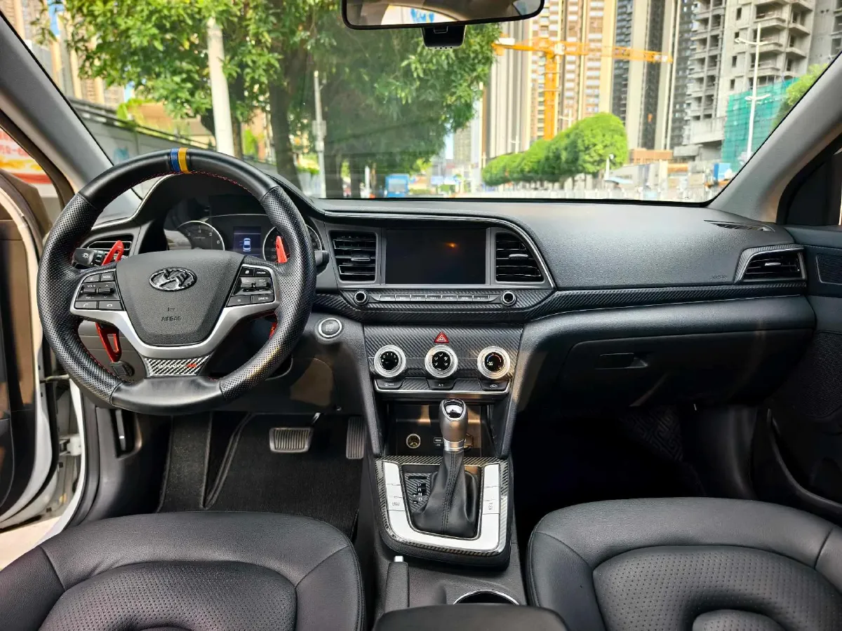 2019 Hyundai Elantra 1.5L 115HP L4 CVT,autocango,china used car exporter,china ev exporter,chinese used car exporter,chinese used ev exporter