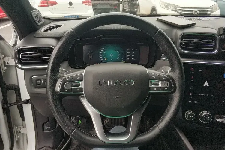 2019 LYNK&CO 03 New Energy 1.5T 180HP L3 7DCT PHEV 9.4KWH,autocango,china used car exporter,china ev exporter,chinese used car exporter,chinese used ev exporter