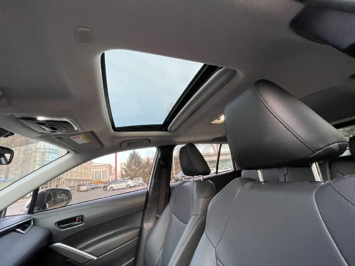 2022 Toyota Corolla Cross 2.0L 171HP L4 CVT,autocango,china used car exporter,china ev exporter,chinese used car exporter,chinese used ev exporter