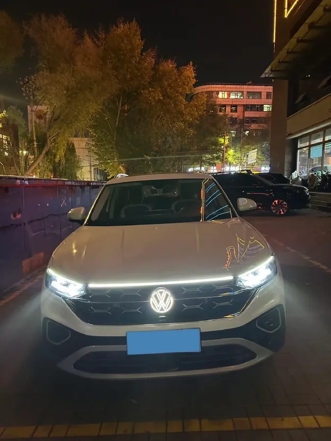 2023 Volkswagen Tayron 2.0T 186HP L4 7DCT,autocango,china used car exporter,china ev exporter,chinese used car exporter,chinese used ev exporter