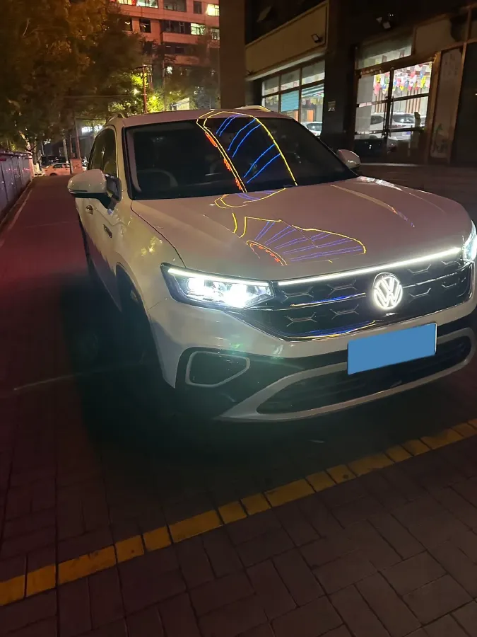 2023 Volkswagen Tayron 2.0T 186HP L4 7DCT,autocango,china used car exporter,china ev exporter,chinese used car exporter,chinese used ev exporter