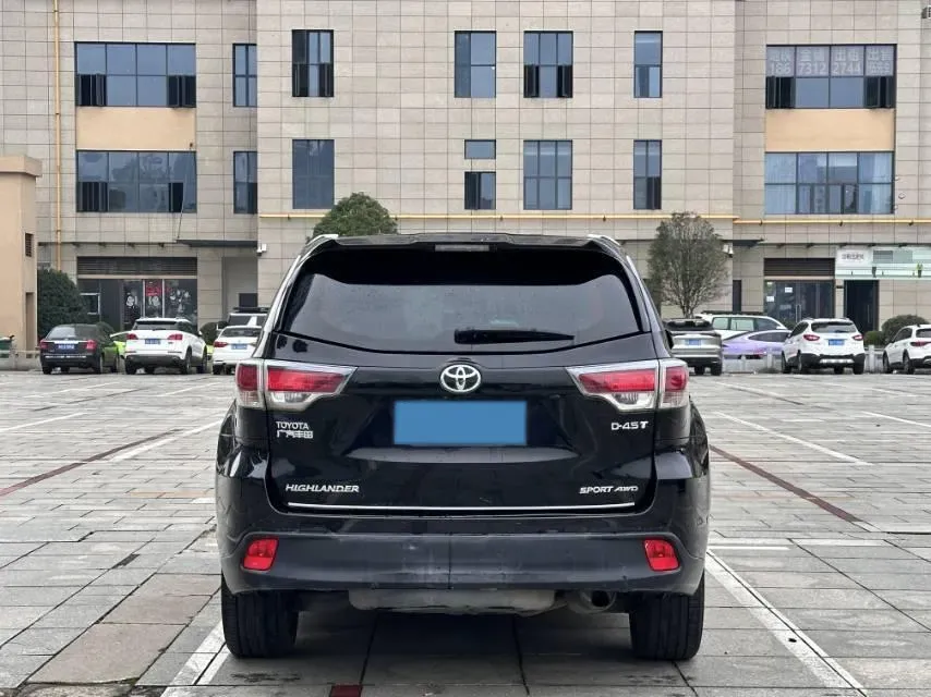 2017 Toyota Highlander 2.0T 220HP L4 6AT,autocango,china used car exporter,china ev exporter,chinese used car exporter,chinese used ev exporter