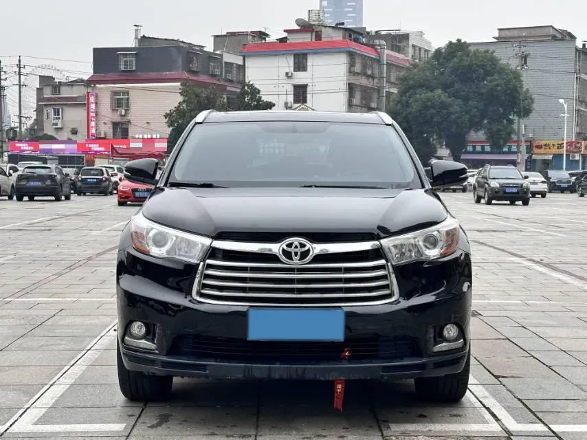 2017 Toyota Highlander 2.0T 220HP L4 6AT,autocango,china used car exporter,china ev exporter,chinese used car exporter,chinese used ev exporter