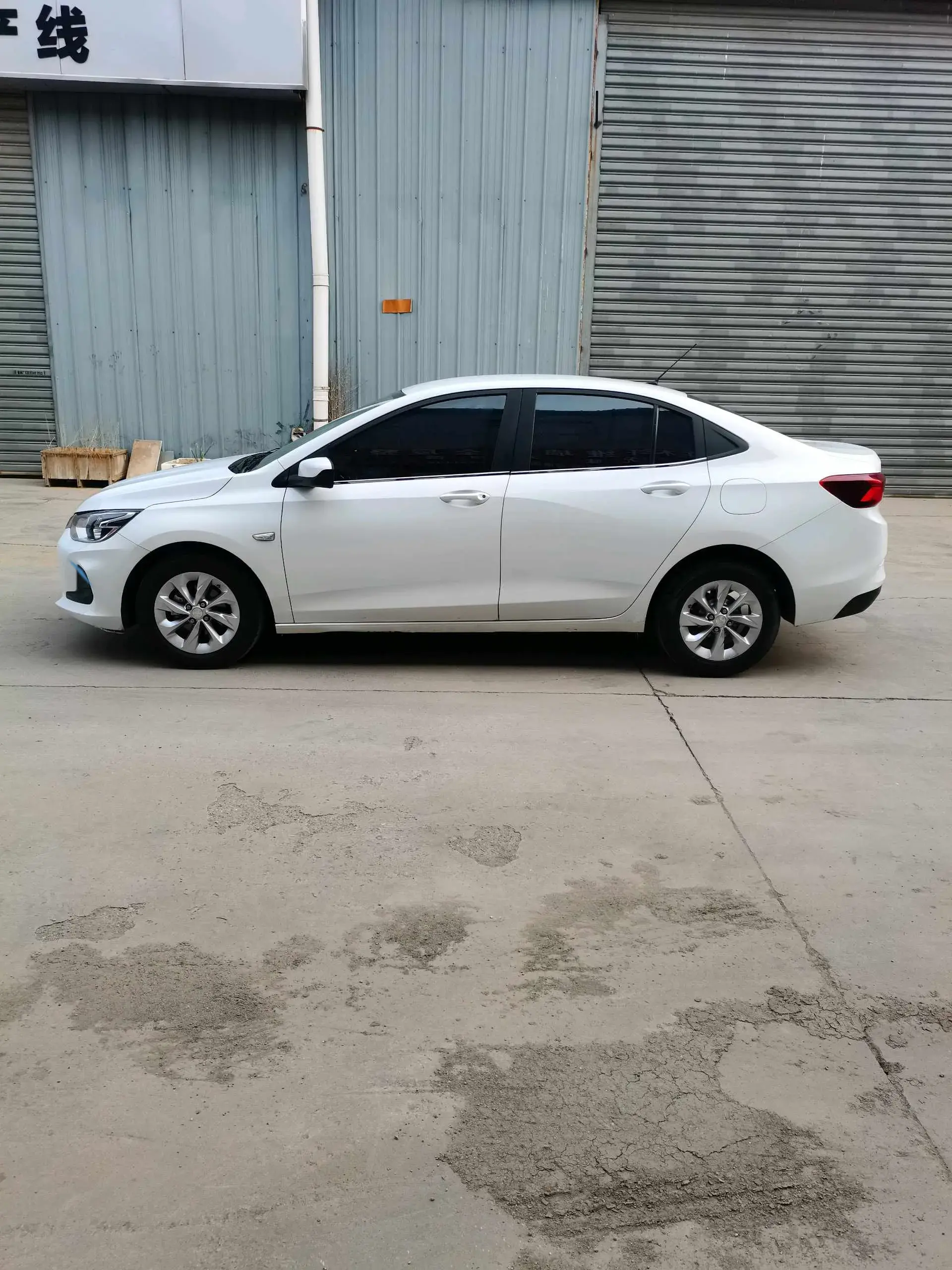 2022 CHEVROLET CAVALIER thumbnail 3