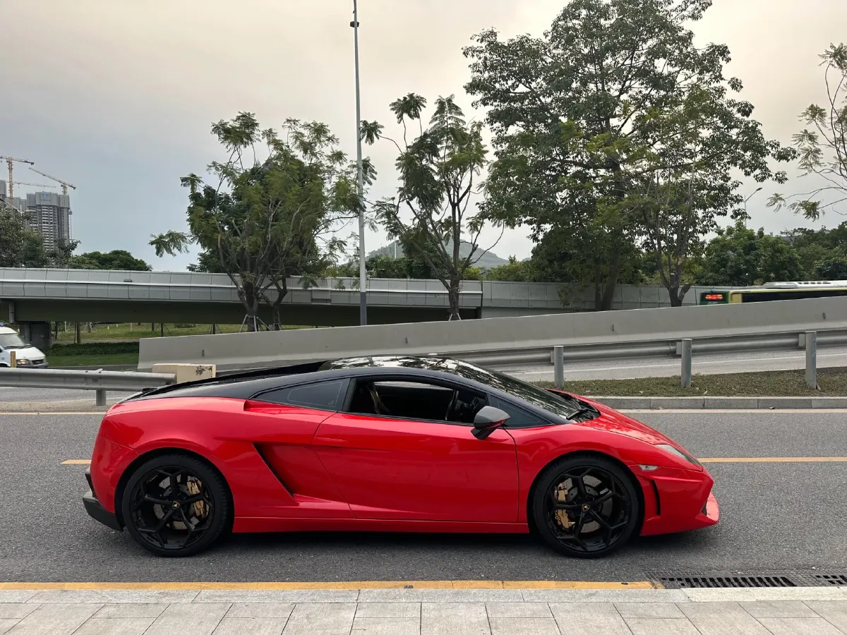2010 Lamborghini Gallardo 5.2L 557HP V10 6AMT,autocango,china used car exporter,china ev exporter,chinese used car exporter,chinese used ev exporter