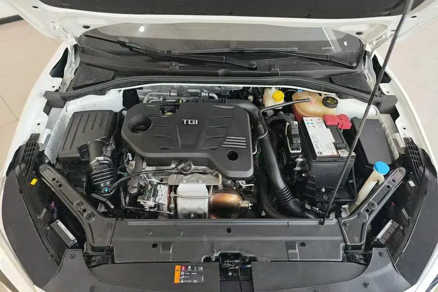 2021 MG MG6 thumbnail 4