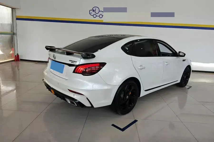 2021 MG MG6 thumbnail 2