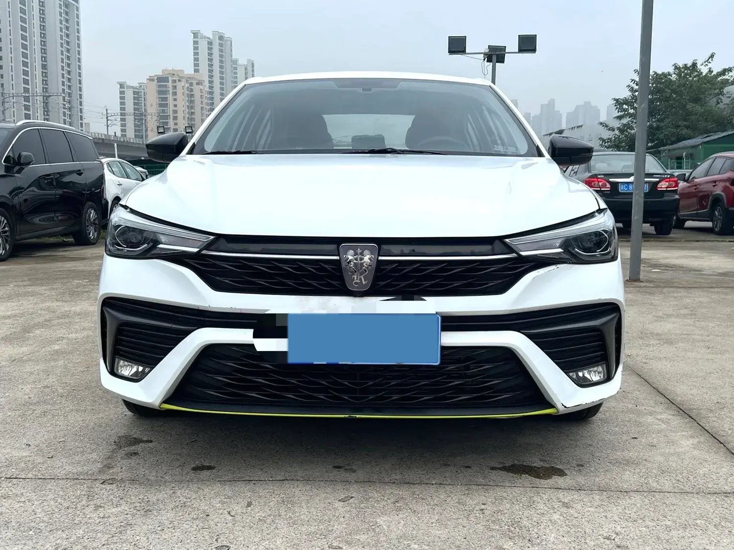 2021 ROEWE I5 thumbnail 2