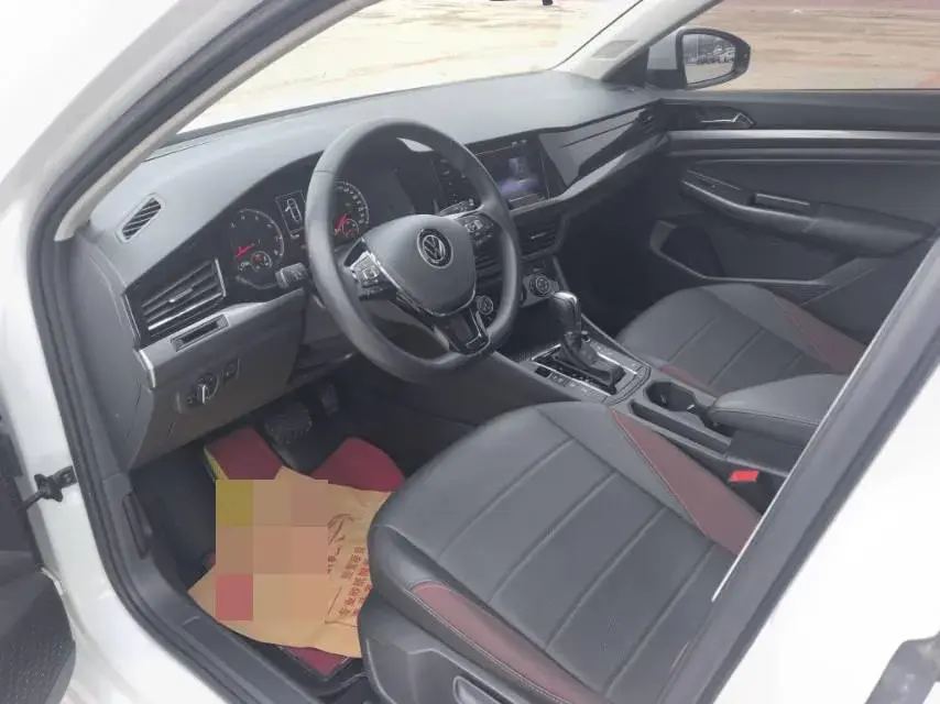 2021 VOLKSWAGEN BORA thumbnail 4