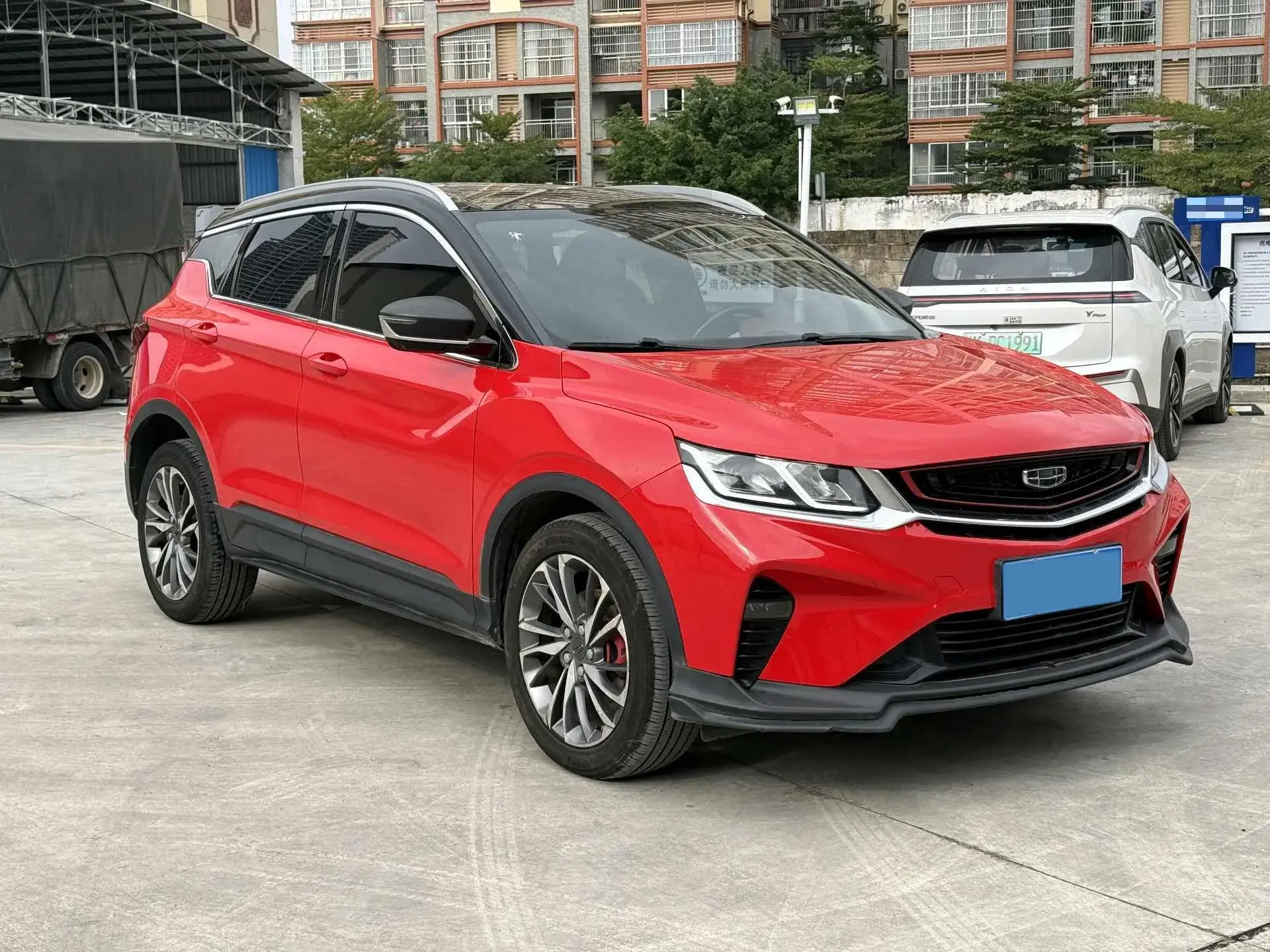 2019 GEELY COOLRAY thumbnail 2